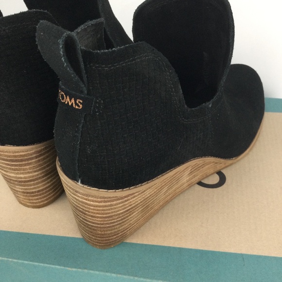 TOMS‎ Women's Kallie Black Wedge Ankle Boots - Picture 4 of 7